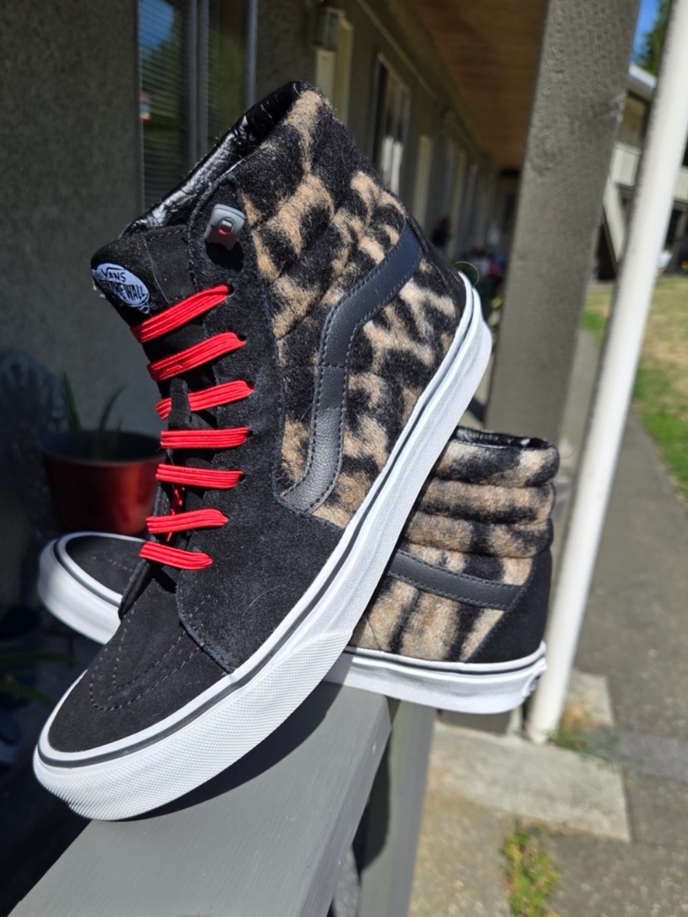 VANS Hi top leopard print sneaker with red laces